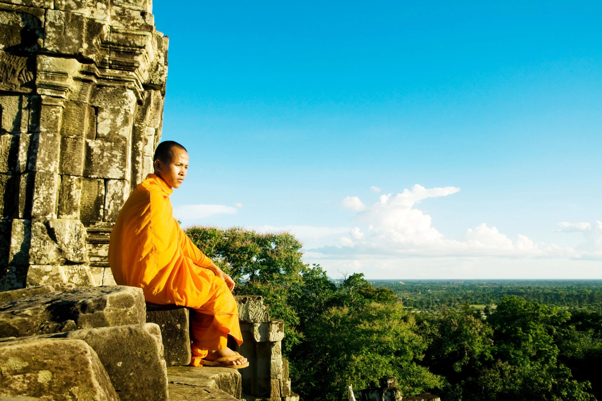 Munk ved Angkor Wat templet