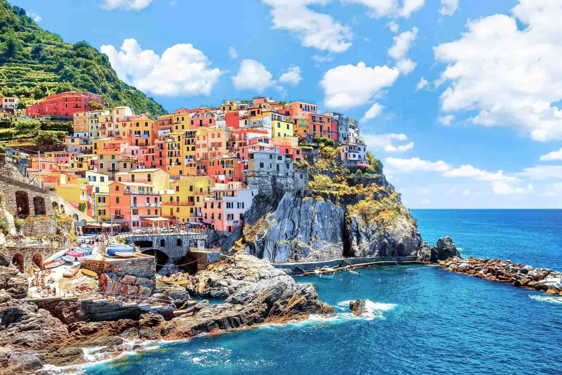 Den farverige kystby Manarola