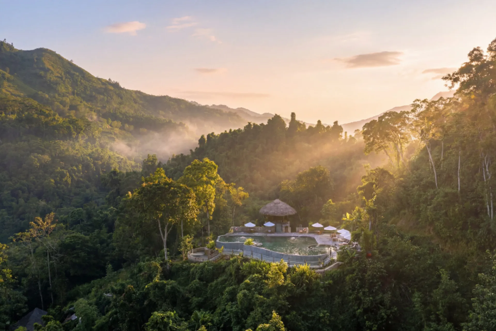 Pan Hou Retreat i Tuyen Quang-provinsen Pan Hou Retreat i Tuyen Quang-provinsen