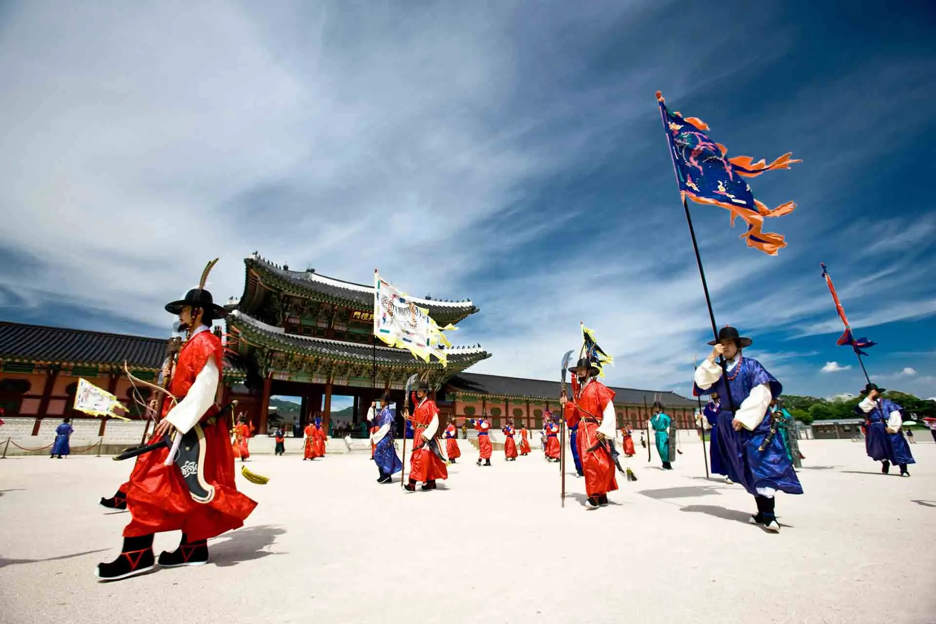Vagtskifteceremoni ved Gyeongbokgung Paladset i Seoul Vagtskifteceremoni ved Gyeongbokgung Paladset i Seoul