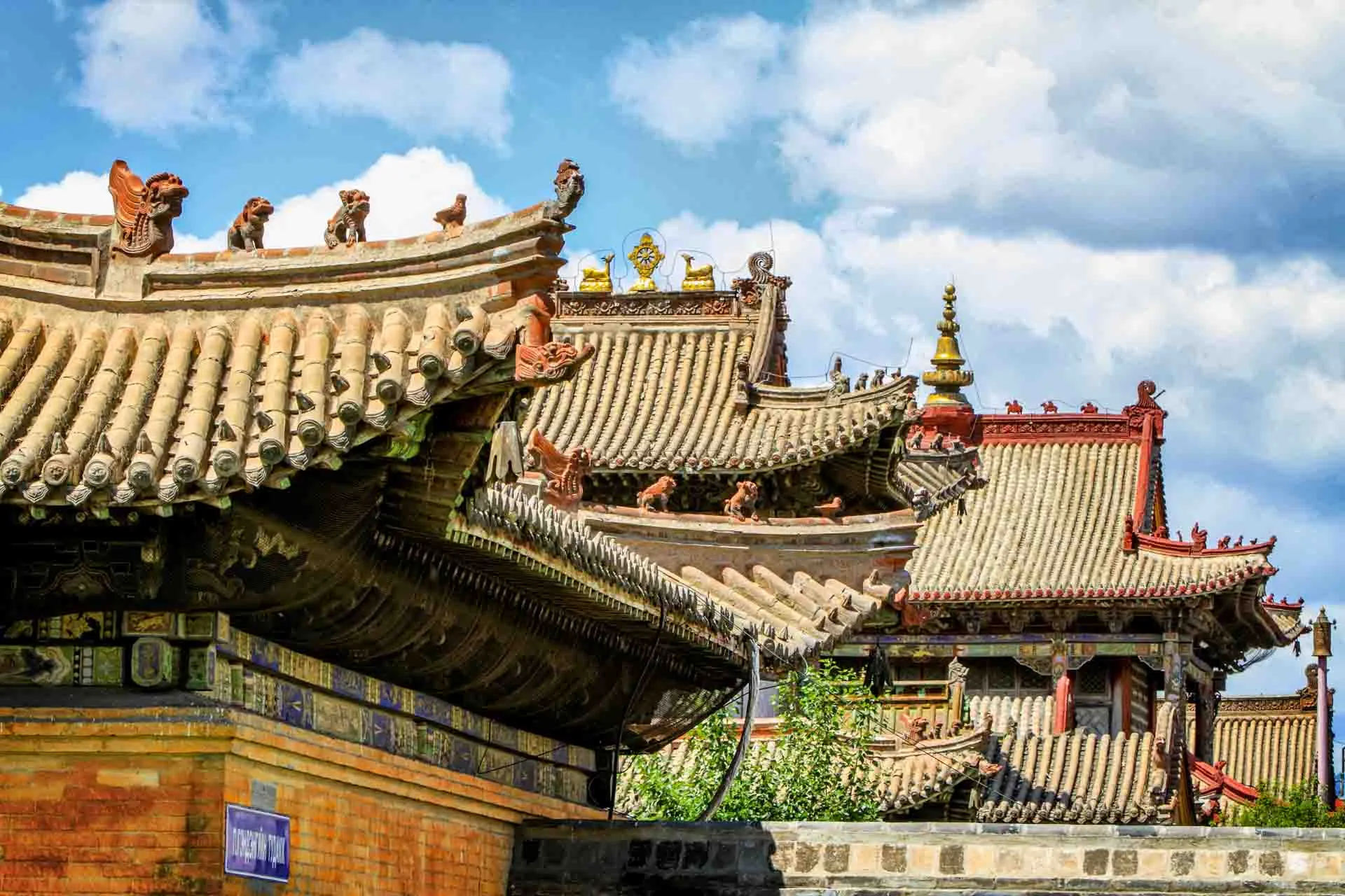 Tagkonstruktioner fra Djengis Khan-templet i Ulan Bator