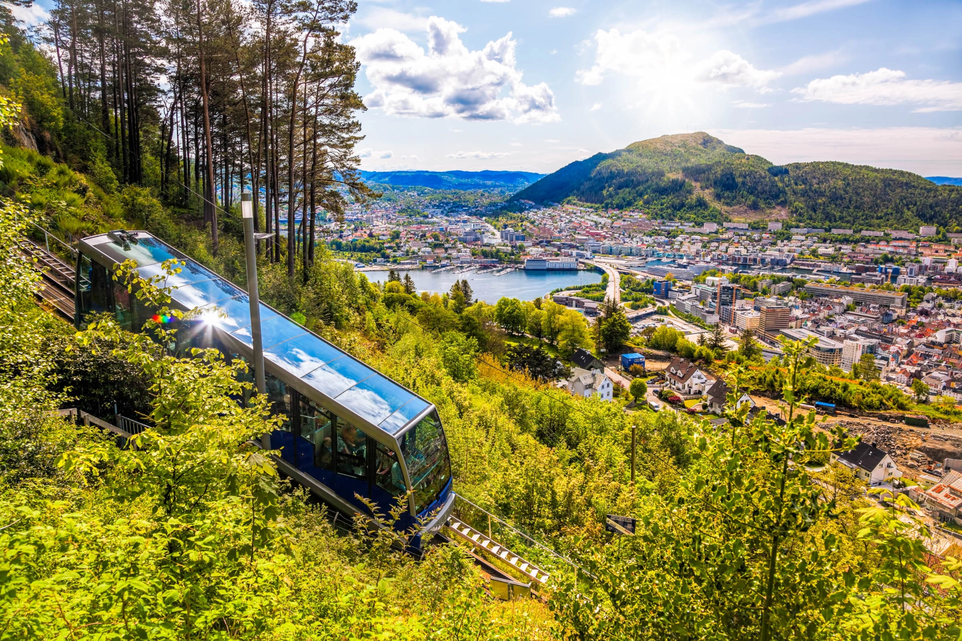 Fantastisk udsigt over Bergen fra Fløibanen