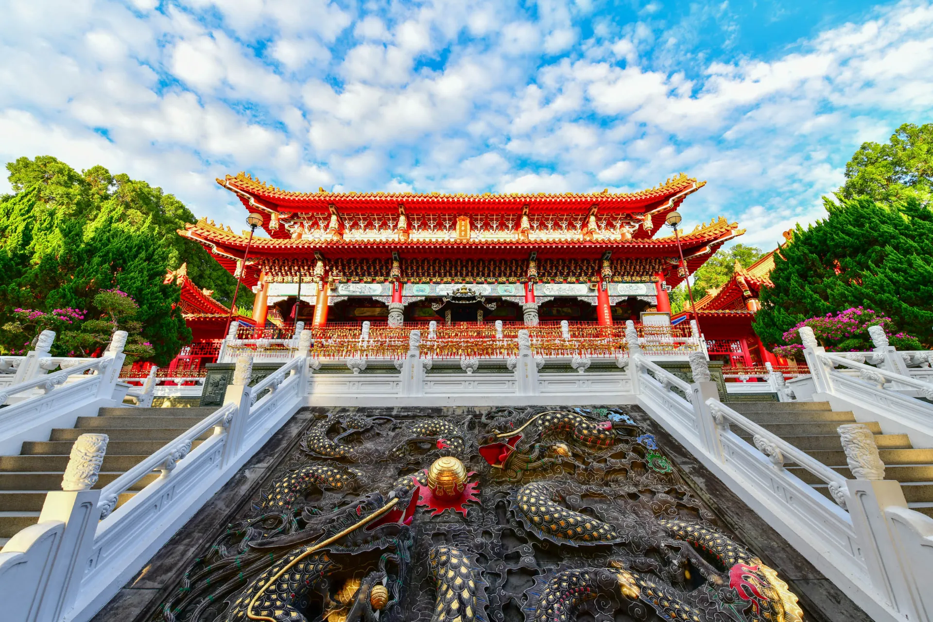 Wenwu-templet ved Sol‑og Månesøen Wenwu-templet ved Sol‑og Månesøen