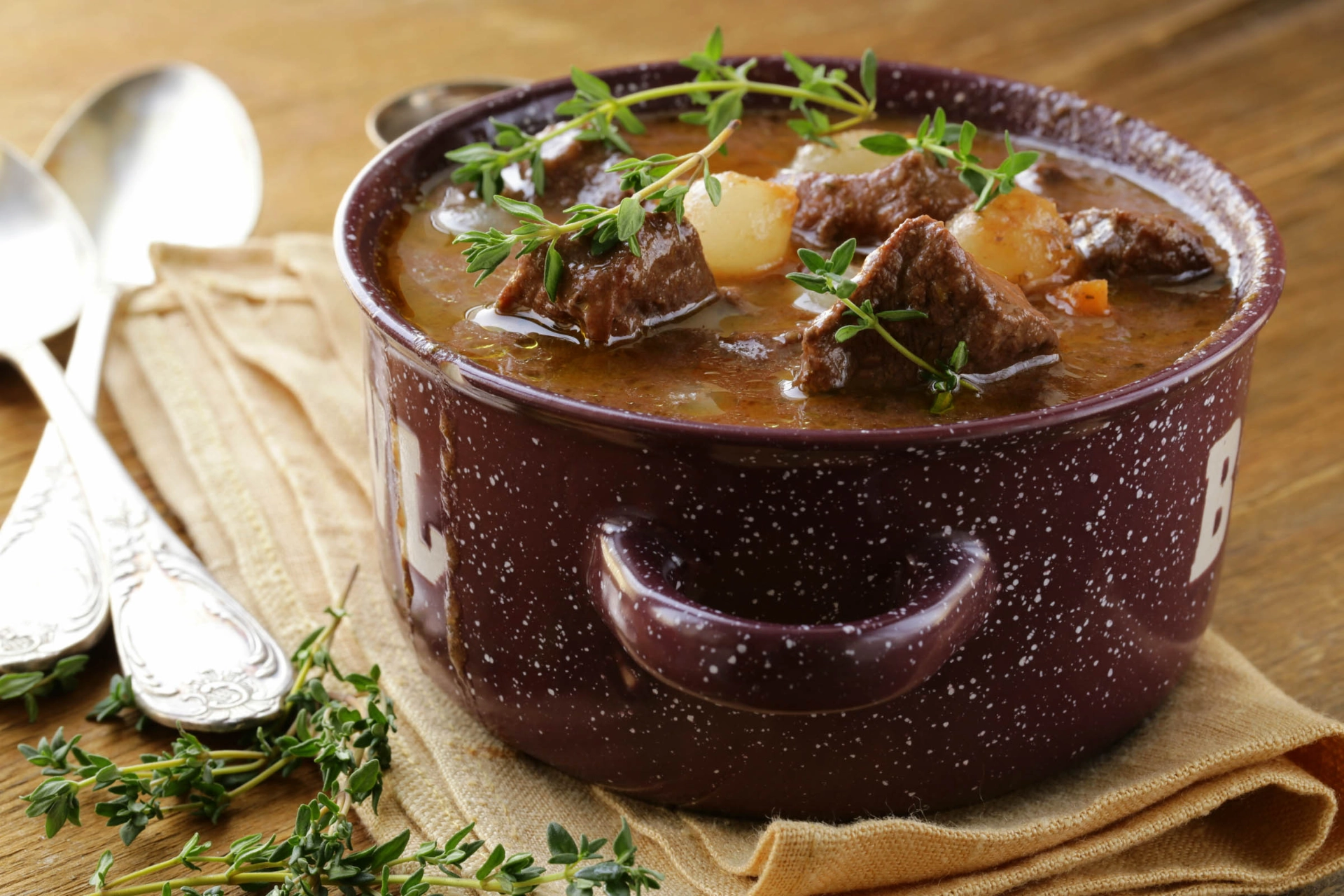 Klassisk fransk køkken - Boef Bourguignon