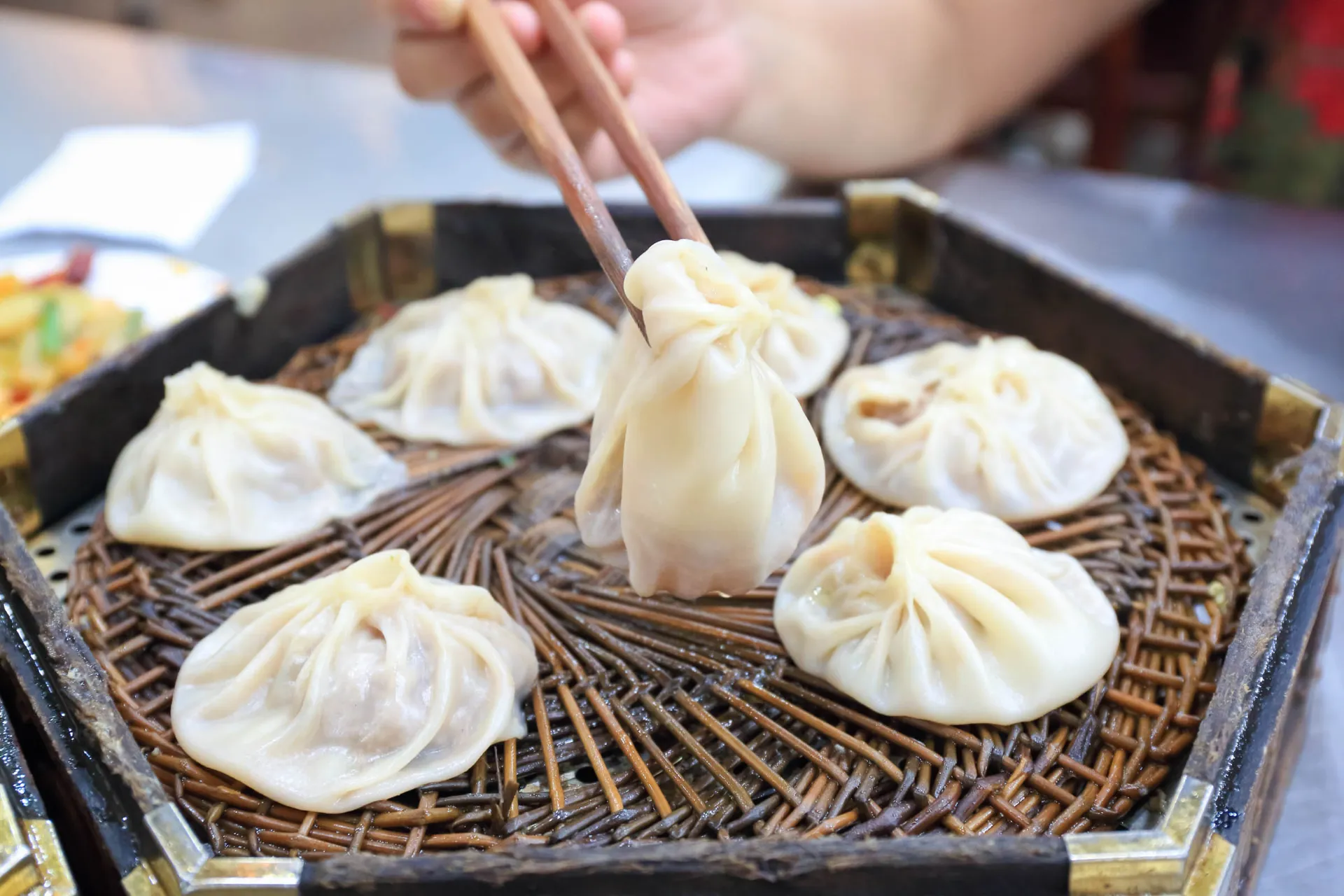 Xiao long bao – kinesiske suppe-dumplings fra Shanghai