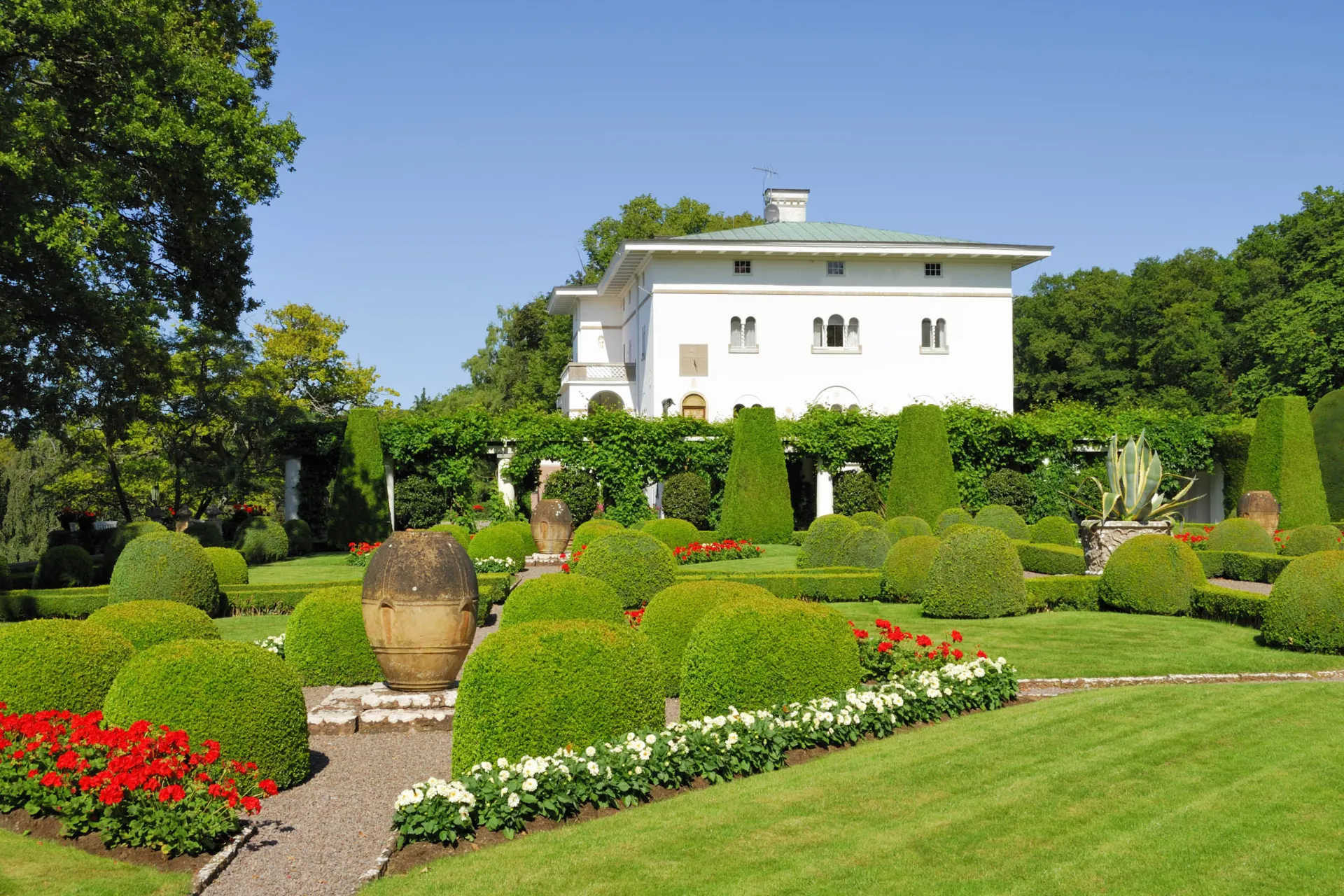 Sofiero Slot og Slotshave i Helsingborg med den imponerende slotshave Sofiero Slot og Slotshave i Helsingborg med den imponerende slotshave