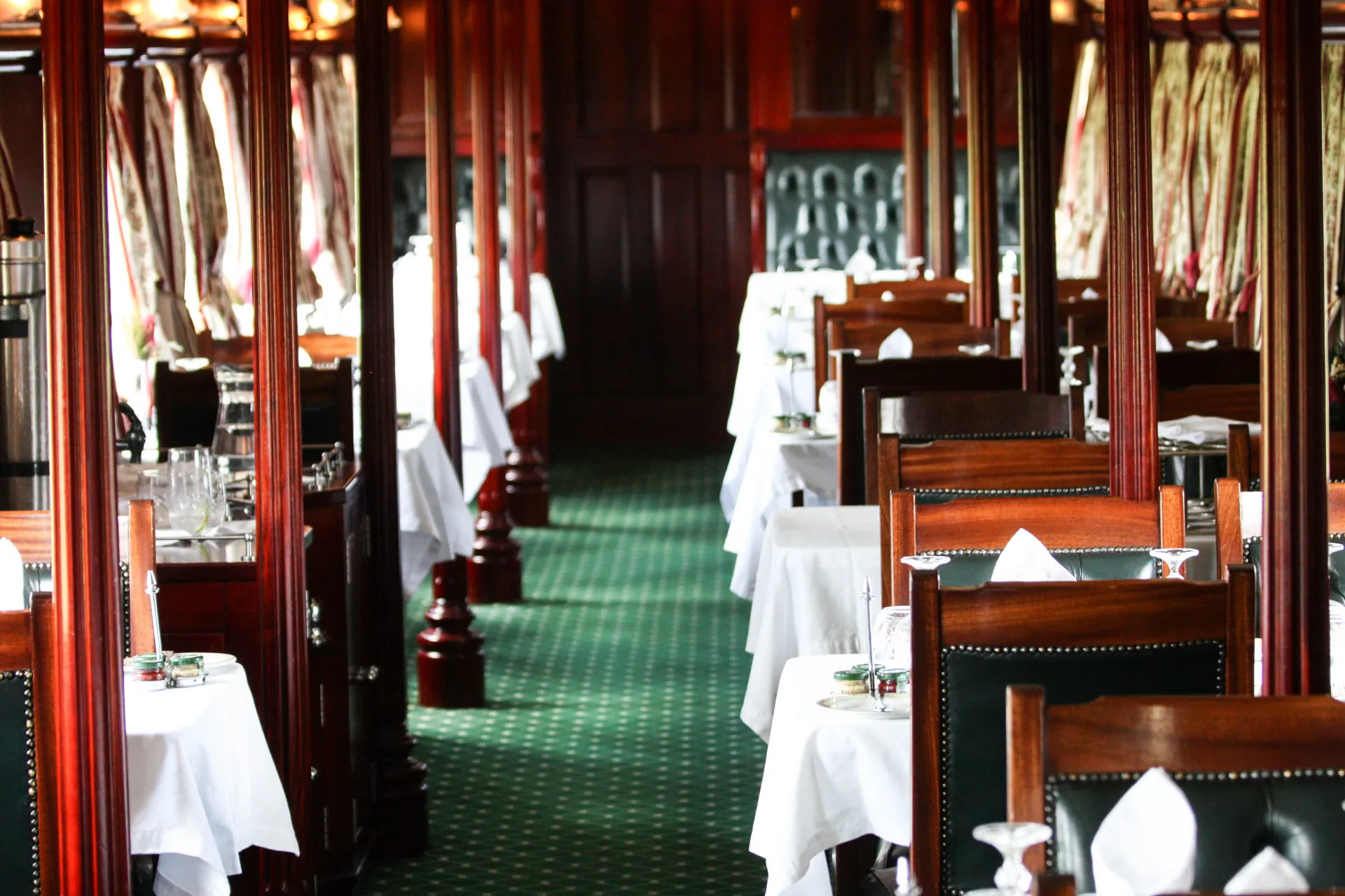 Spisevognen, hvor ganerne forkæles Spisevognen, hvor ganerne forkæles