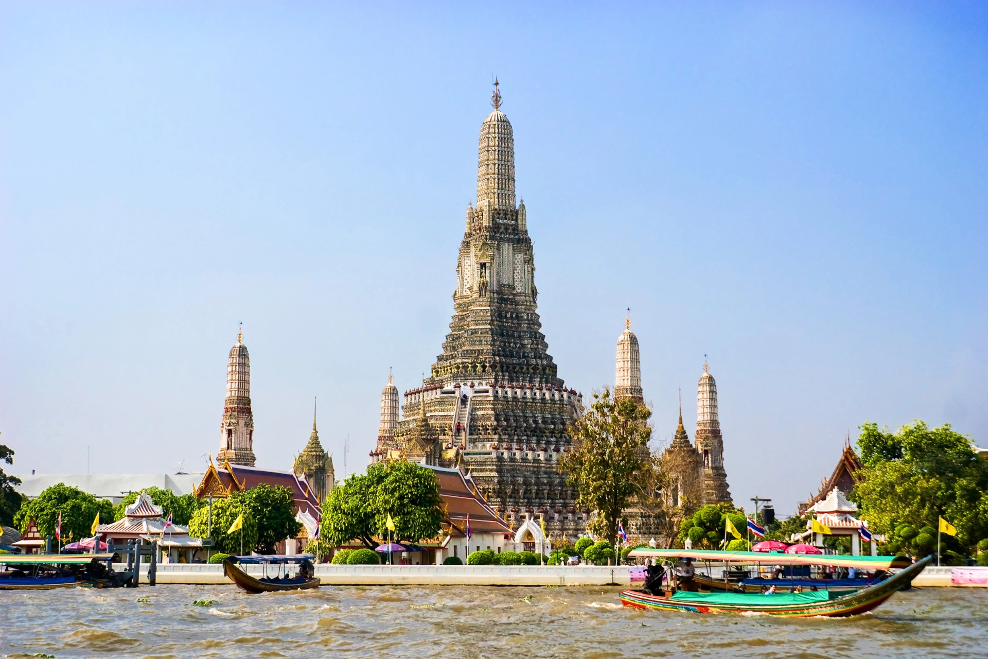 Wat Arun – også kendt som Daggryets Tempel – som ligger i Bangkok
