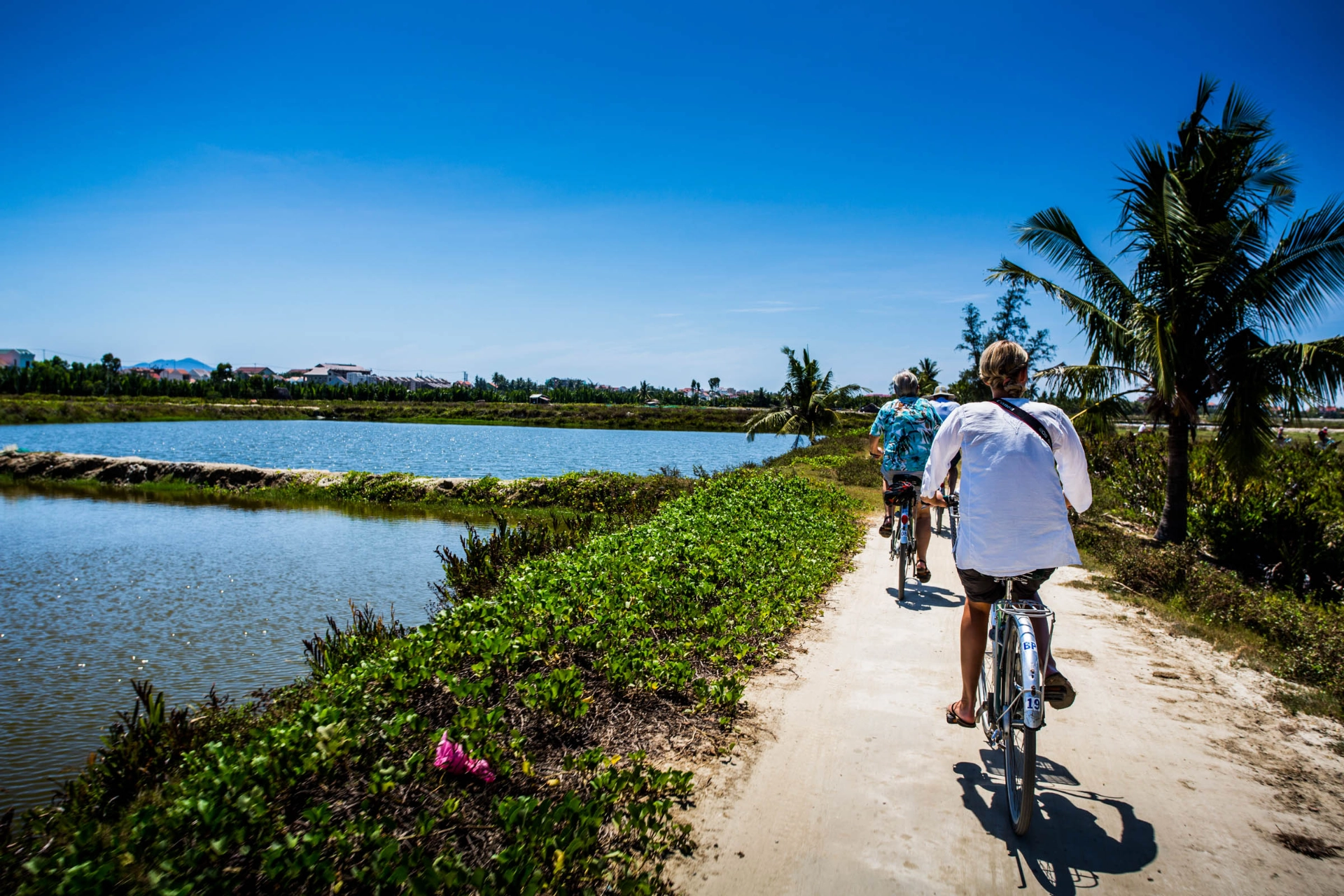 På cykeltur i området omkring Hoi An