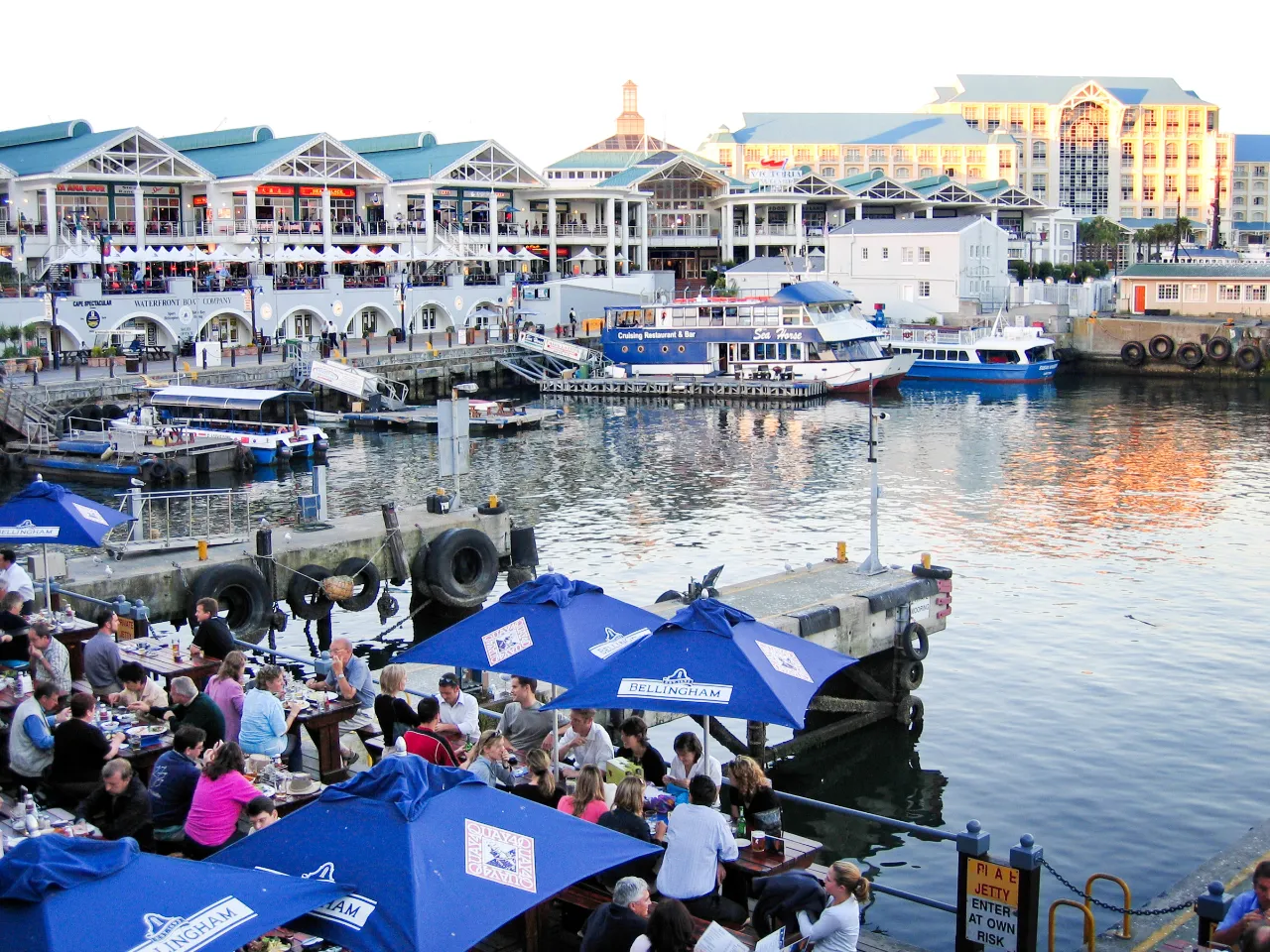 Victoria & Alfred Waterfront med havn, shops og spisesteder