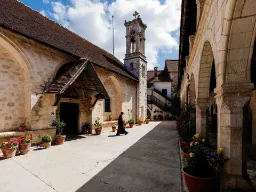 Kykkos-klosteret (Panagia tou Kykkou) er et af de rigeste og mest betydningsfulde klostre på Cypern