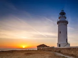 Solnedgang ved fyret i Paphos Arkæologiske Park