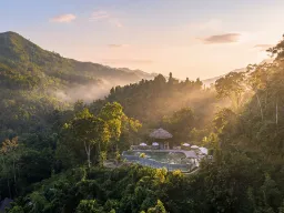 Pan Hou Retreat i Tuyen Quang-provinsen Pan Hou Retreat i Tuyen Quang-provinsen