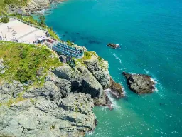 Oryukdo Skywalk i Busan – en glasbro over klipperne Oryukdo Skywalk i Busan – en glasbro over klipperne