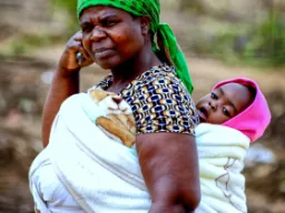 Mor, barn og mobiltelefon Mor, barn og mobiltelefon
