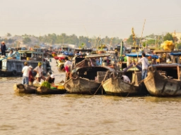 Vi skal opleve Mekong-deltaets store flydende marked