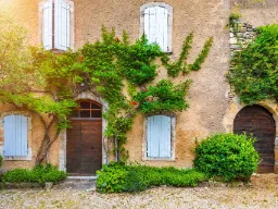 Endnu mere Ménerbes