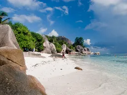 Mere sol, strand og hav