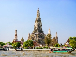 Wat Arun – også kendt som Daggryets Tempel – som ligger i Bangkok