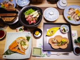En traditionel kaiseki-middag