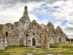 Det gamle munkekloster Clonmacnoise