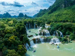 Ban Gioc-vandfaldet i Cao Bang-provinsen Ban Gioc-vandfaldet i Cao Bang-provinsen