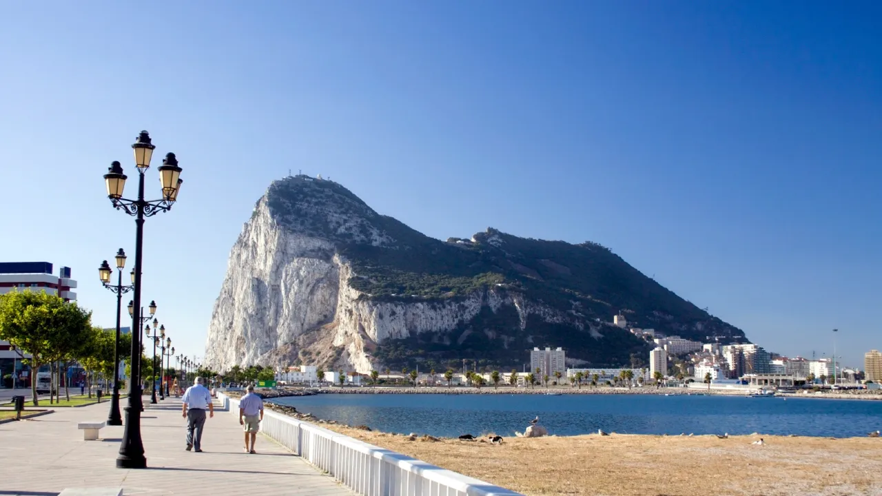 Den engelske kronkoloni Gibraltar Den engelske kronkoloni Gibraltar