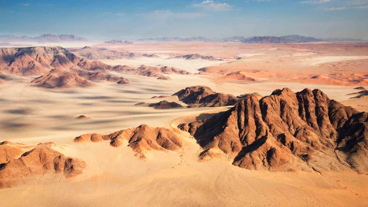 Namib-ørkenen er verdes ældste - mindst 55 mio år gammel Namib-ørkenen er verdes ældste - mindst 55 mio år gammel