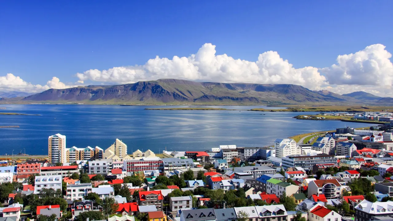Reykjavik er en af Europas mindre hovedstæder