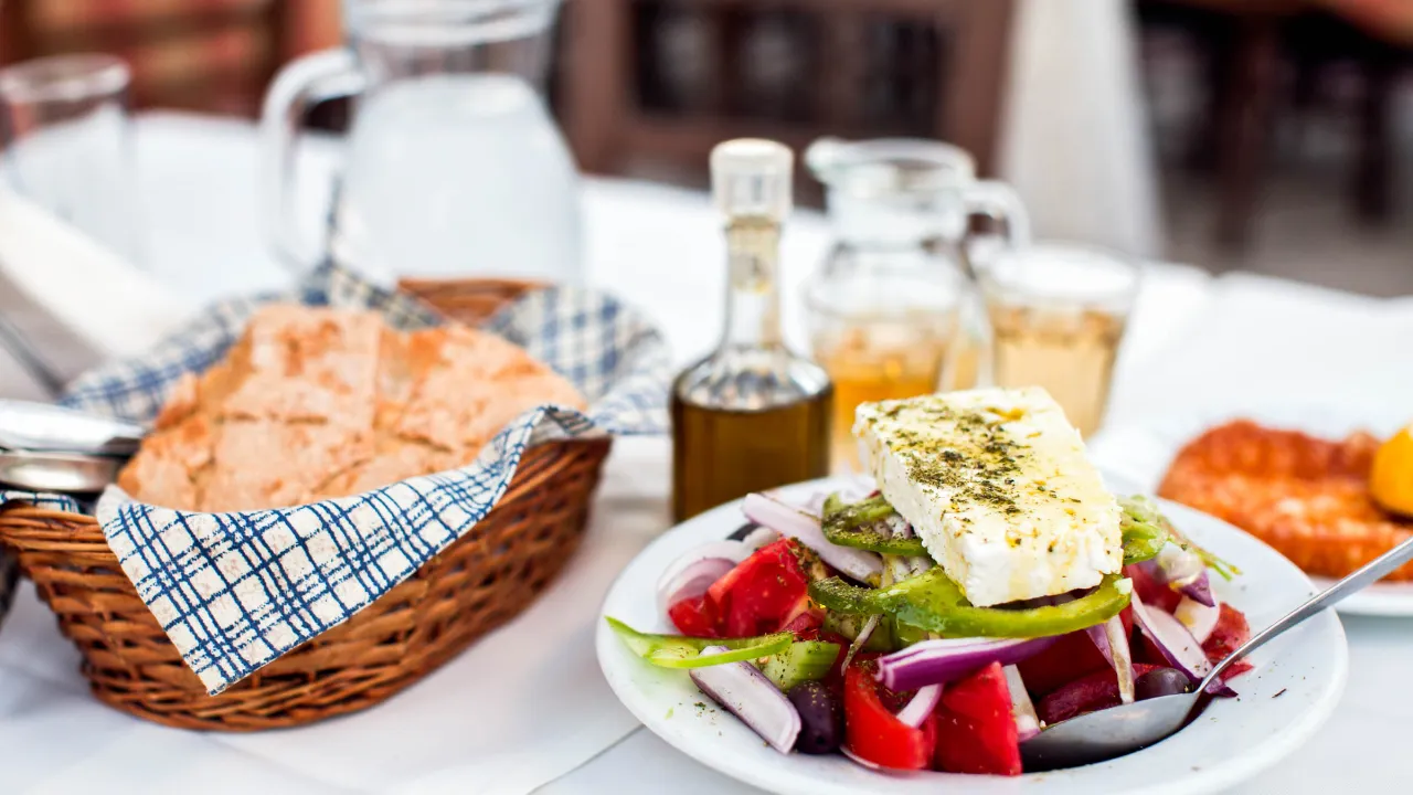 Vi skal naturligvis smage den græske feta