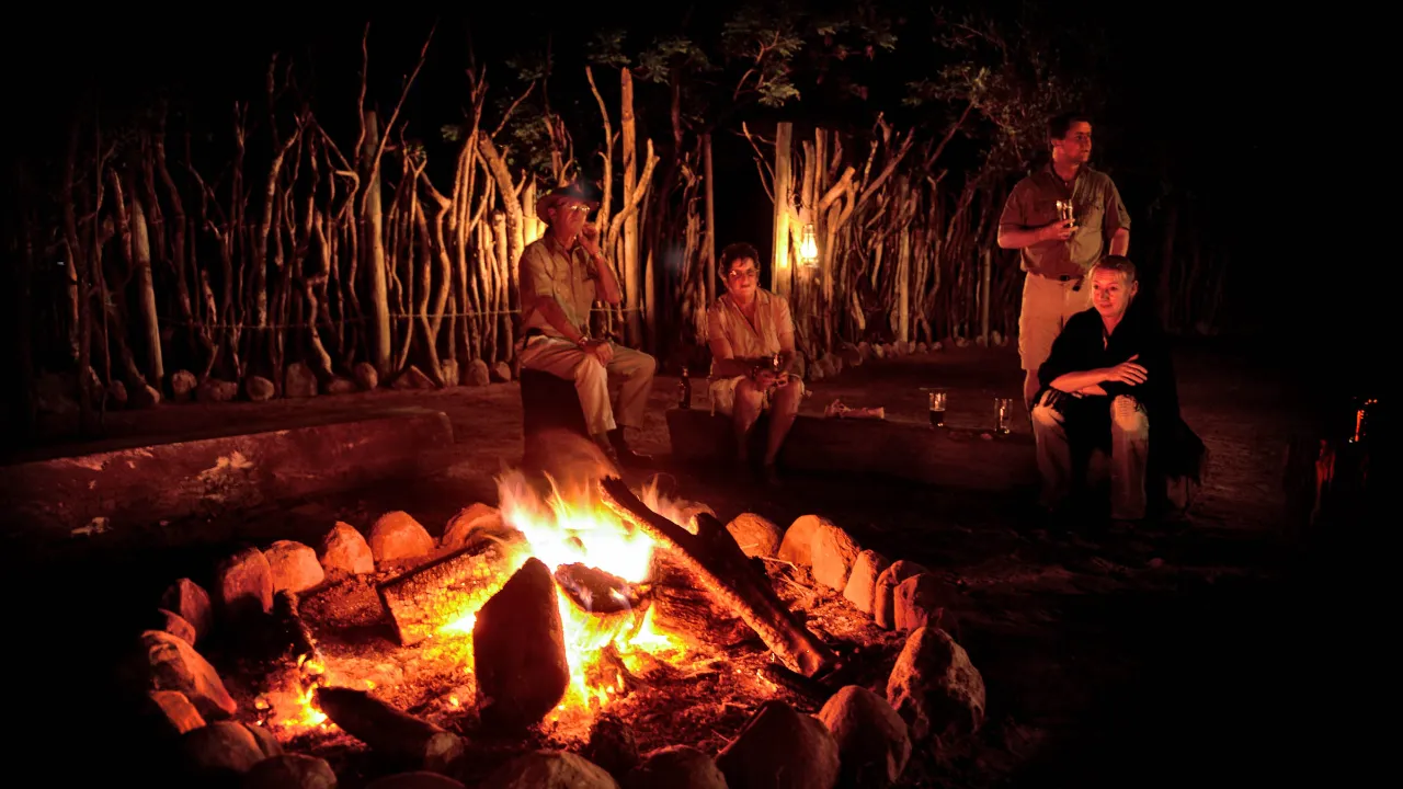 "Boma" - bål og hygge efter en safari-dag