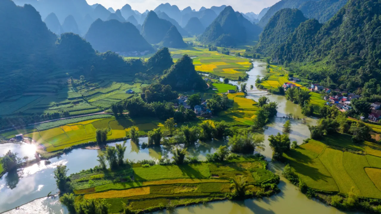 Landskab ved Cao Bang