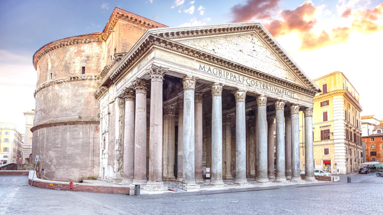 Pantheon er et af de bedst bevarede bygningsværker fra antikkens Rom