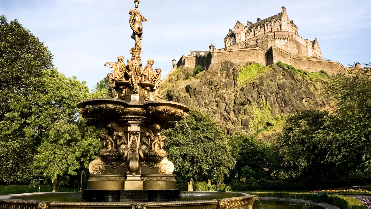 Edinburgh Castle i Old Town
