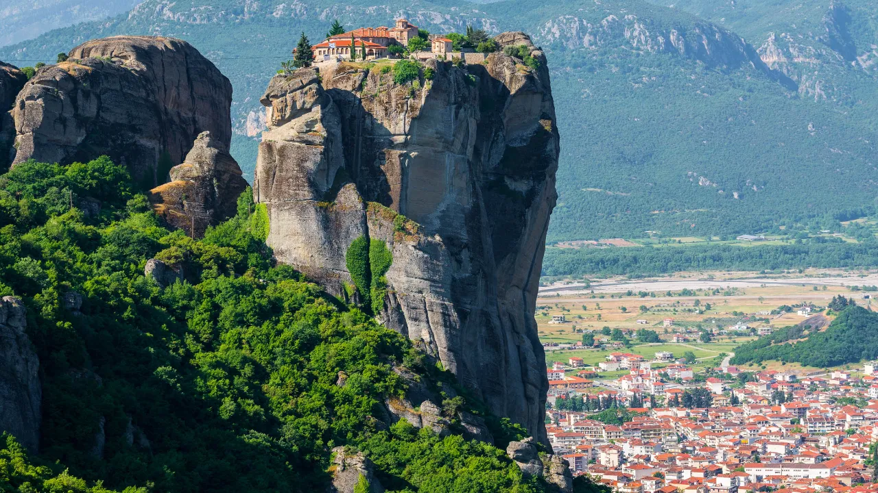 Agia Triada-klosteret (Den Hellige Treenighed) i Meteora Agia Triada-klosteret (Den Hellige Treenighed) i Meteora