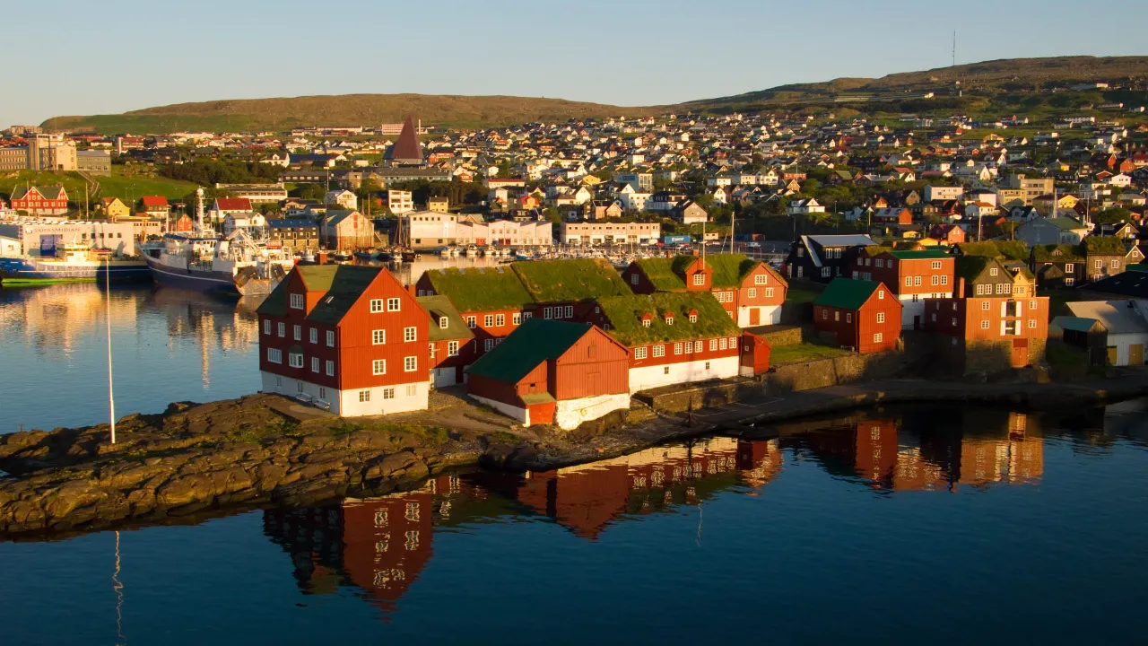 Solnedgang over Tórshavn Solnedgang over Tórshavn