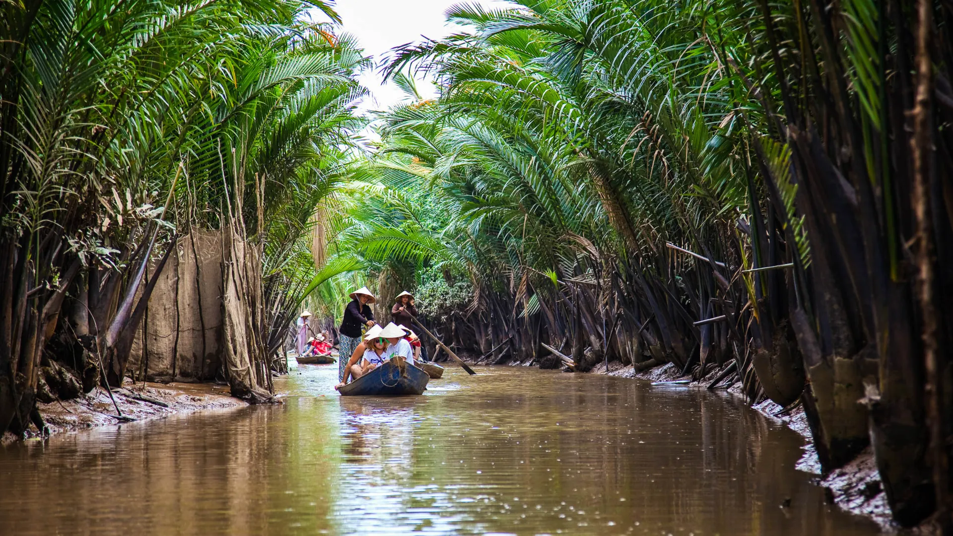 Biflod i Mekong-deltaet i det sydlige Vietnam Biflod i Mekong-deltaet i det sydlige Vietnam